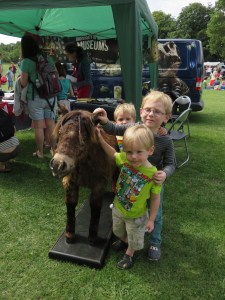 Some of Mandy's admirers come to say hello